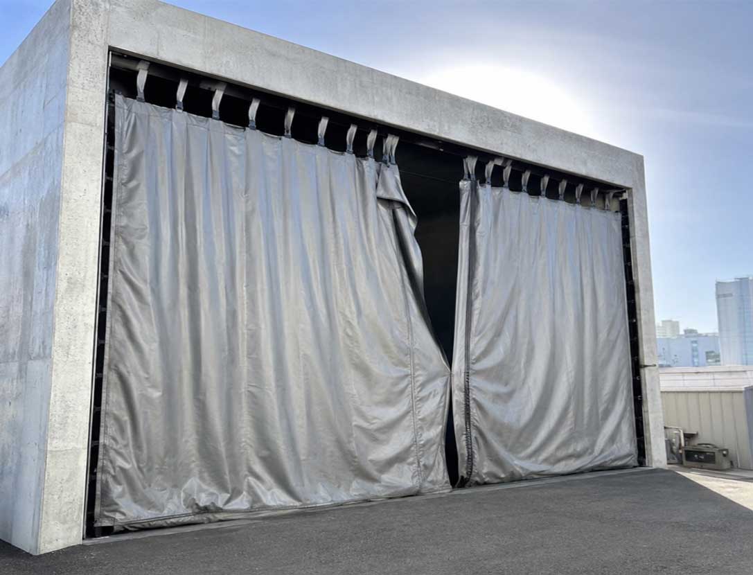 Aerospace blast containment test bunker with StopForce system installed